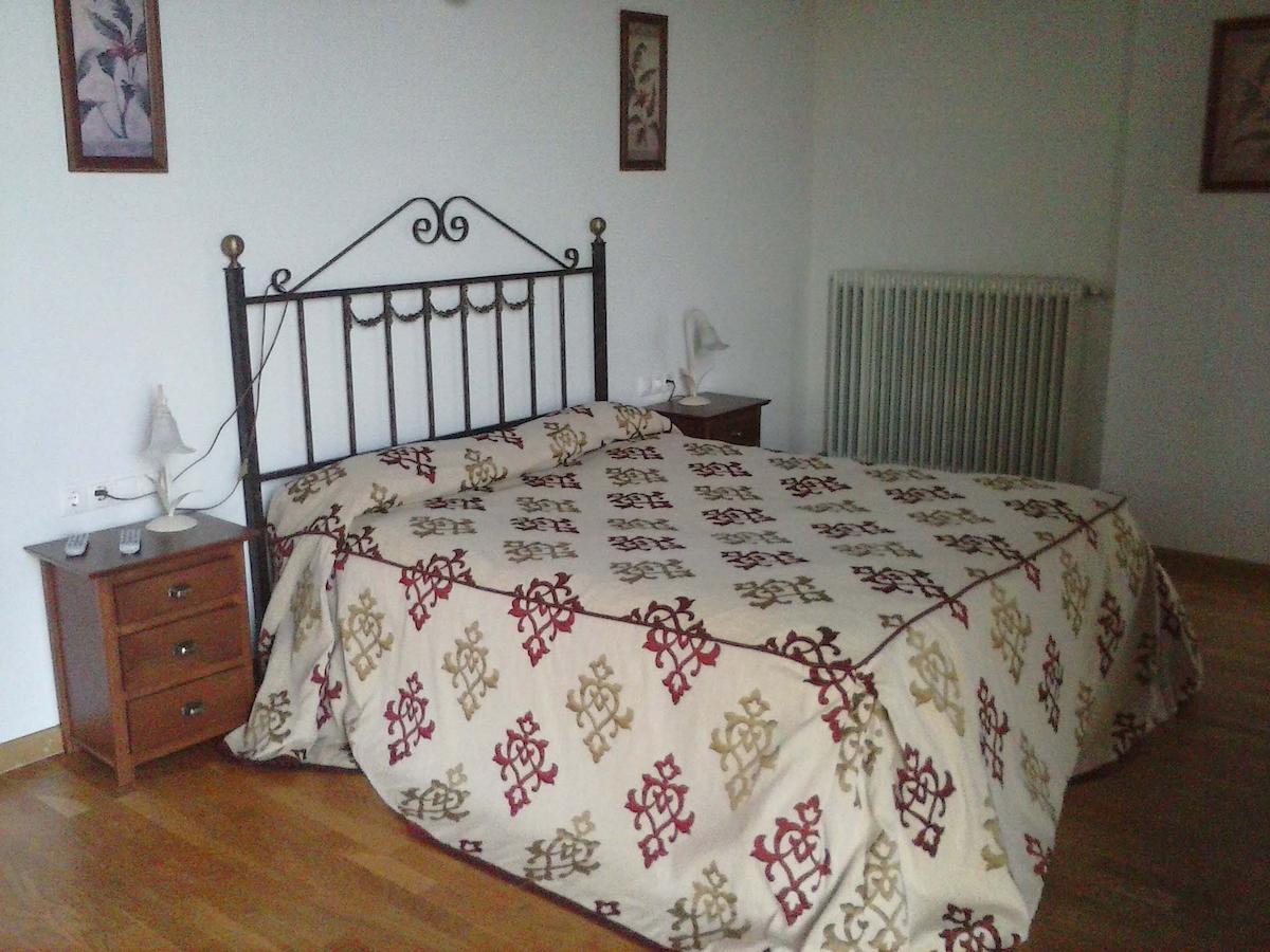 Los Sestiles Garray Room photo